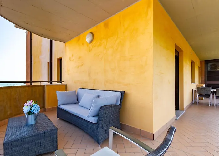 Sandra Trilo - Myho Casa Vasto